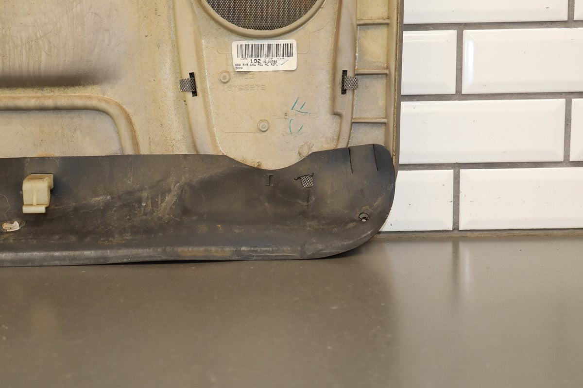 03-07 Chevy GMC 2500HD Crew Cab GMT800 Right Rear Door Trim Panel Pewter 92