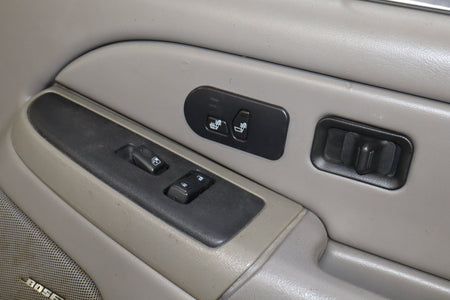 03-07 Chevy GMC Sierra Silverado GMT800 Right Front Door Trim Panel Pewter 92