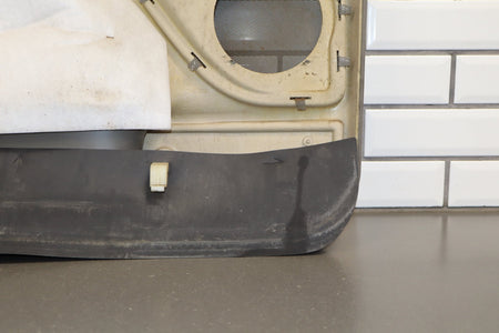 03-07 Chevy GMC Sierra Silverado GMT800 Right Front Door Trim Panel Pewter 92