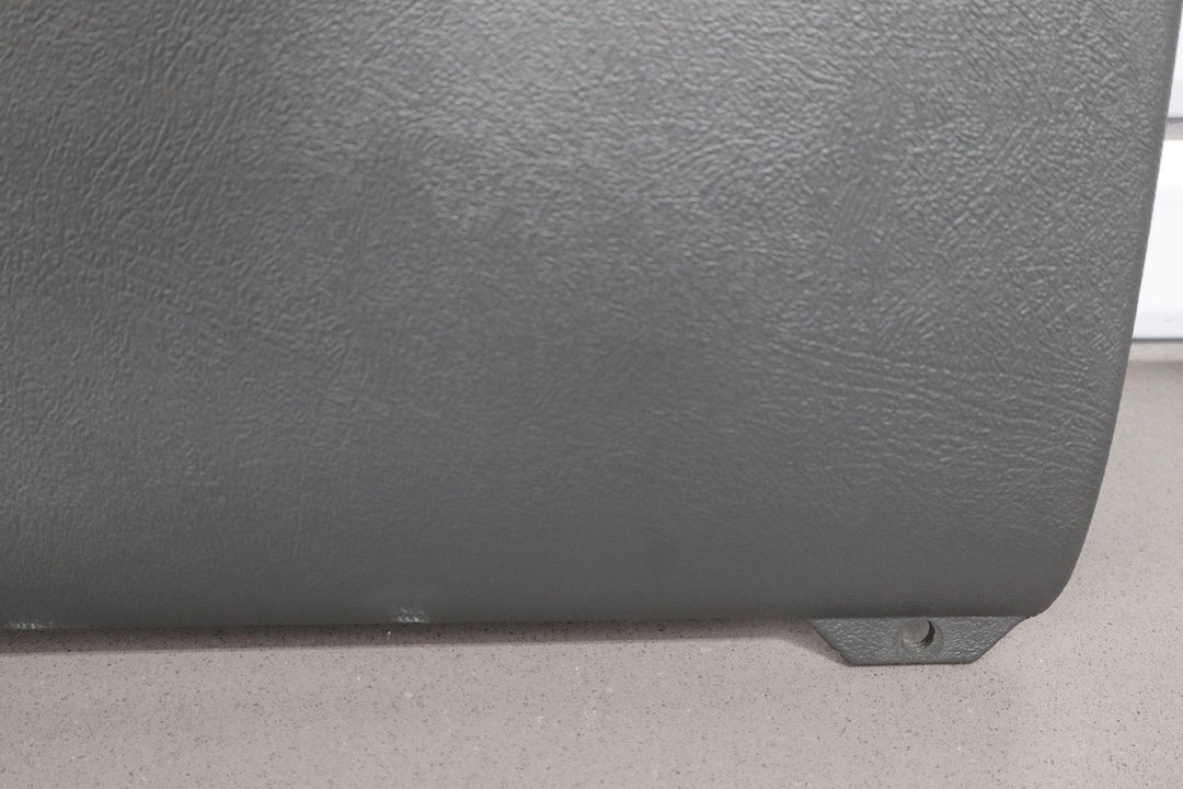 03 - 07 Chevy Silverado GMT800 Knee Bolster Pad Dark Charcoal 69D