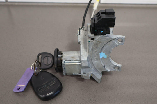03 - 07 Chevy Silverado GMT800 OEM Ignition Switch with Key Tested