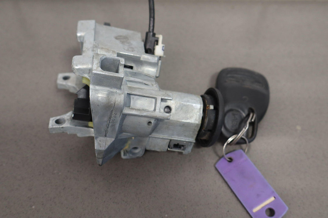 03 - 07 Chevy Silverado GMT800 OEM Ignition Switch with Key Tested