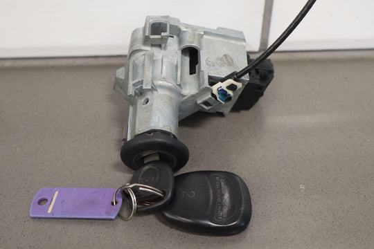 03 - 07 Chevy Silverado GMT800 OEM Ignition Switch with Key Tested