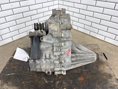 03-07 Chevy Tahoe/Suburban GMT800 4WD Transfer Case 24228420
