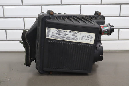 03-07 Chevy Tahoe/Suburban GMT800 5.3 L59 Air Cleaner Box 25873812