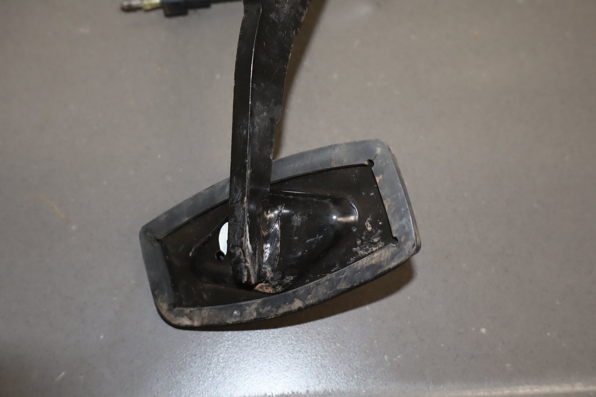 03-07 Ford F-250 Super Duty 6.0 Diesel Adjustable Pedals Brake Gas Throttle OEM