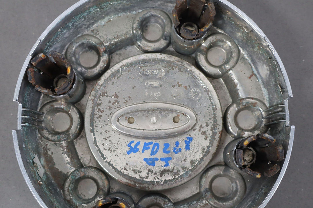 03 - 07 Ford F250 Rear Center Cap Chrome OEM