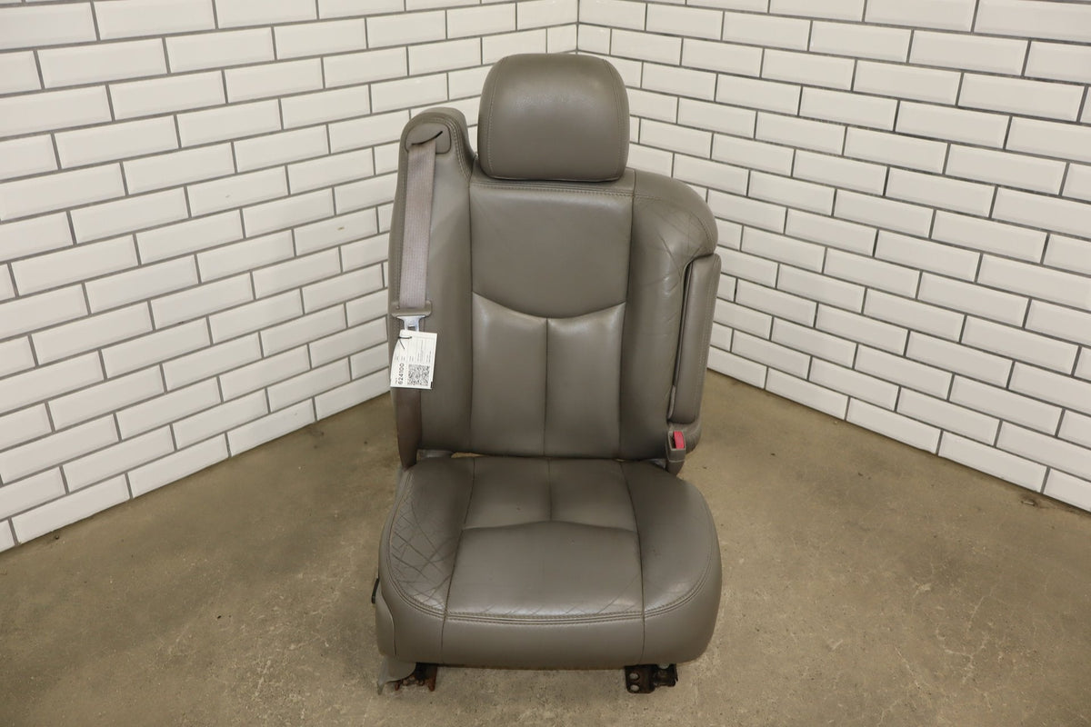 03-07 GMC Sierra/Silverado GMt800 Right Front Seat Leather Pewter 92