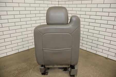 03-07 GMC Sierra/Silverado GMt800 Right Front Seat Leather Pewter 92