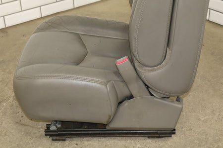 03-07 GMC Sierra/Silverado GMt800 Right Front Seat Leather Pewter 92