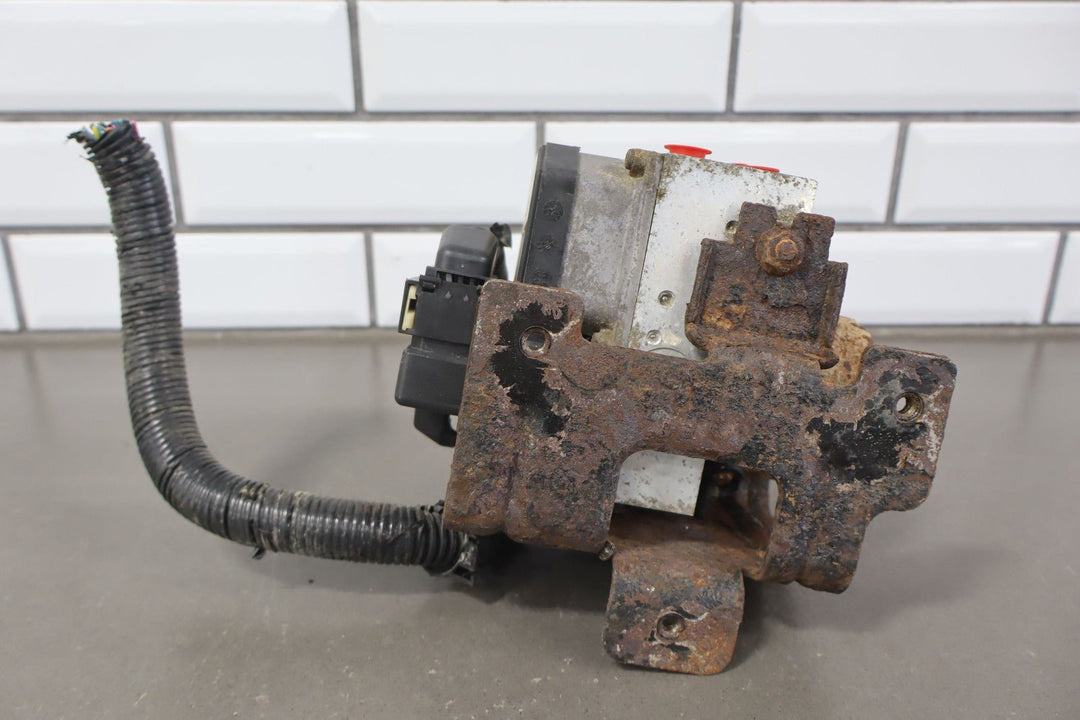 03 - 07 Hummer H2 (4 Wheel ABS) Anti Lock Brake Pump W/ Module OEM