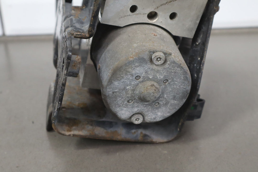 03 - 07 Hummer H2 (4 Wheel ABS) Anti Lock Brake Pump W/Module & Bracket OEM