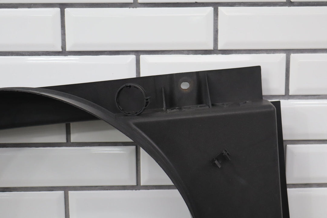 03 - 07 Hummer H2 6.0L V8 LQ4 OEM Fan Shroud