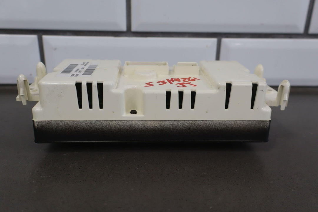 03 - 07 Hummer H2 Auto Climate Temperature Control Panel Switch W/O Bezel