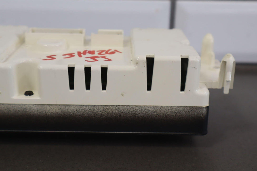 03 - 07 Hummer H2 Auto Climate Temperature Control Panel Switch W/O Bezel