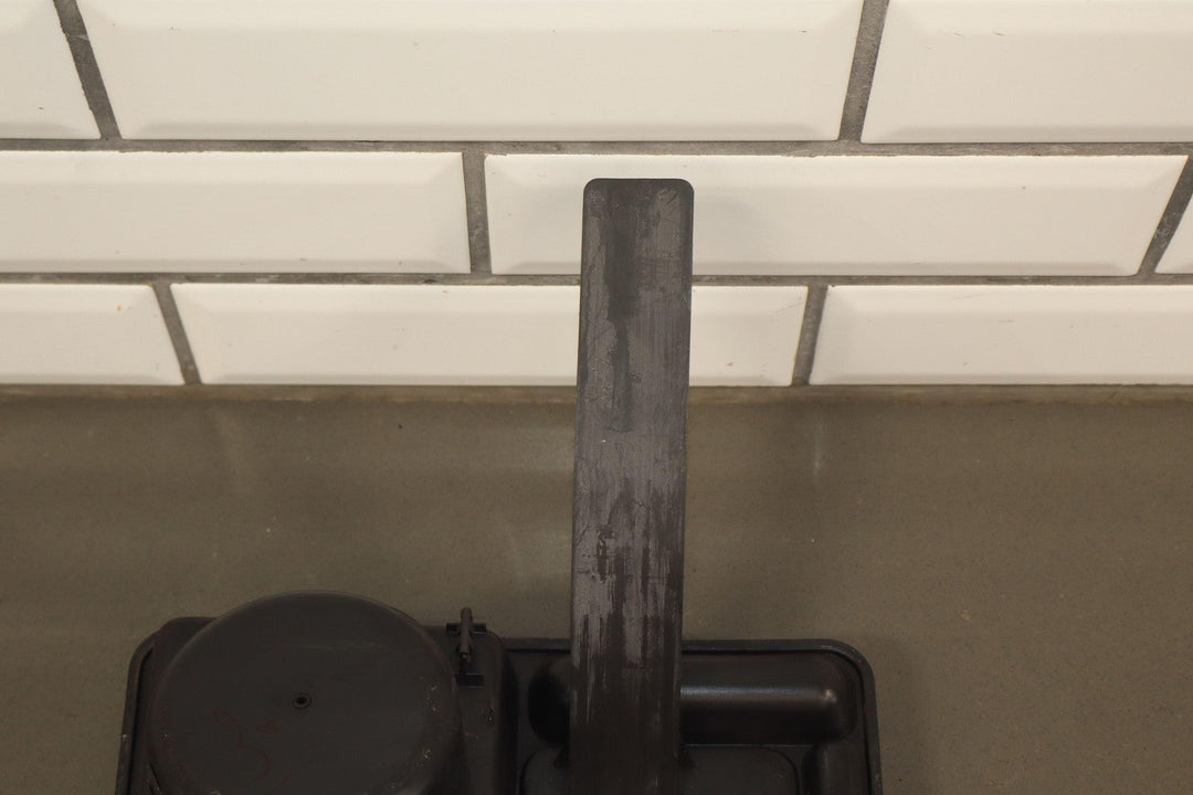 03 - 07 Hummer H2 Center Console Shifter Plate Cupholder Trim Bezel