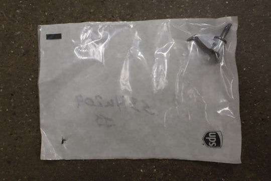 03 - 07 Hummer H2 Chrome Grille Kit OEM Main Grille & Aftermarket Strut Components