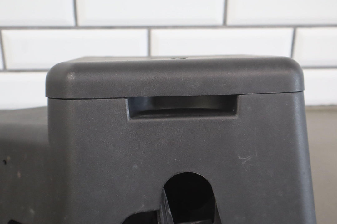 03 - 07 Hummer H2 Engine Underhood Fuse Box W/ Fuses & Relays OEM