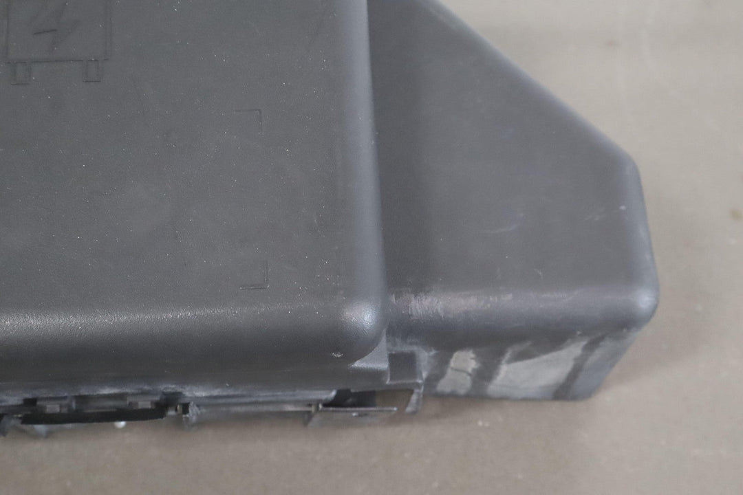 03 - 07 Hummer H2 Engine Underhood Fuse Box W/ Fuses & Relays OEM