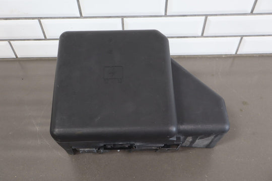 03 - 07 Hummer H2 Engine Underhood Fuse Box W/ Fuses & Relays OEM