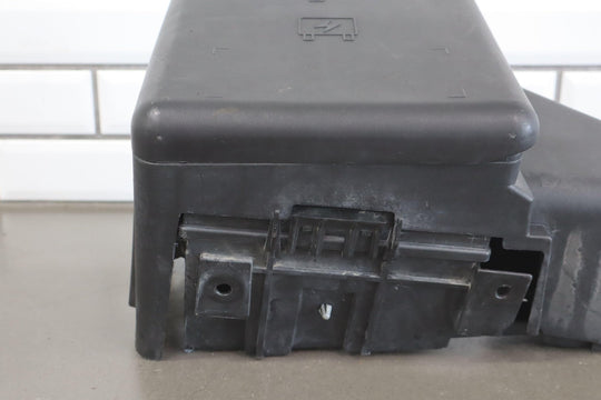 03 - 07 Hummer H2 Engine Underhood Fuse Box W/ Fuses & Relays OEM