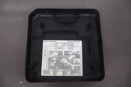 03 - 07 Hummer H2 Engine Underhood Fuse Box W/ Fuses & Relays OEM