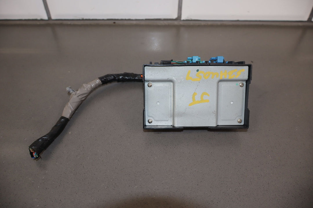 03 - 07 Hummer H2 OEM Transfer Case Control Module W/Pigtail