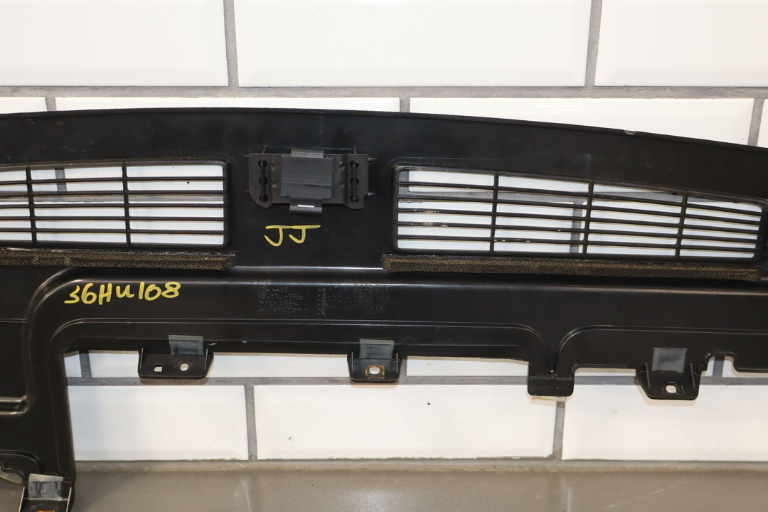 03 - 07 Hummer H2 OEM Upper Dash Cover Pad (Ebony 482) *Repaired*