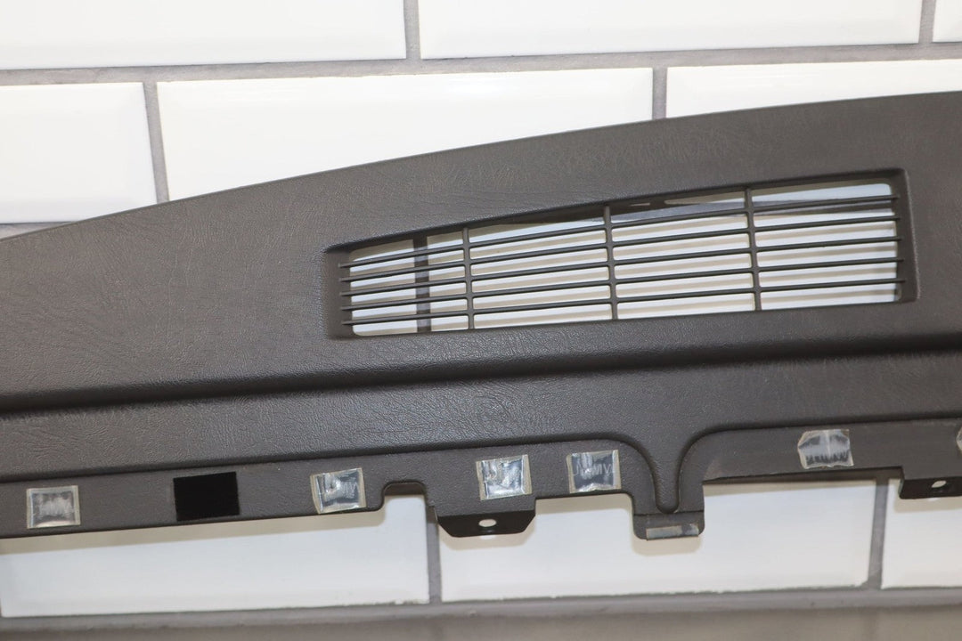 03 - 07 Hummer H2 OEM Upper Dash Cover Pad (Ebony 482) See Description