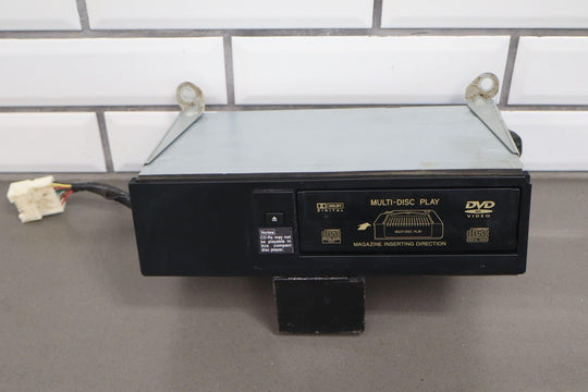 03 - 07 Lexus LX470 / LandCruiser 6 - Disc CD Changer W/Magazine *Door Off - Track*