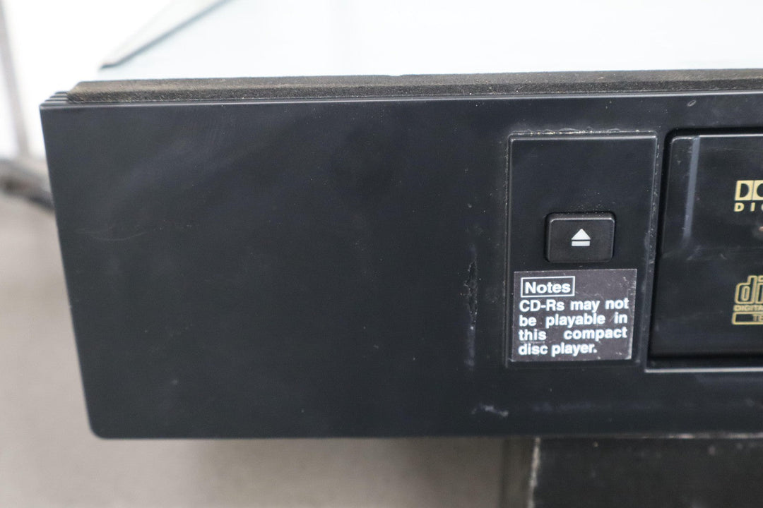 03 - 07 Lexus LX470 / LandCruiser 6 - Disc CD Changer W/Magazine *Door Off - Track*