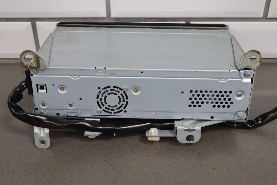 03 - 07 Lexus LX470 / LandCruiser 6 - Disc CD Changer W/Magazine *Door Off - Track*