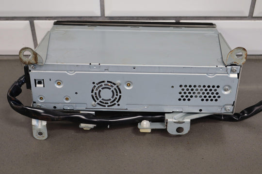 03 - 07 Lexus LX470 / LandCruiser 6 - Disc CD Changer W/Magazine *Door Off - Track*