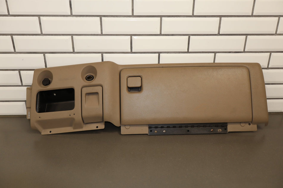 03-07 NBS Chevy Silverado GMC Sierra Glove Box/Surround Console Light Neutral