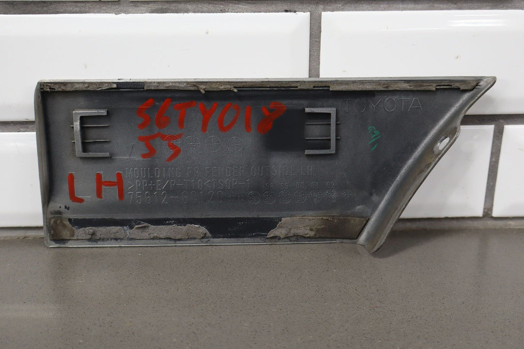 03 - 07 Toyota Land Cruiser Left Driver Fender Molding *Thunder Cloud Metallic*