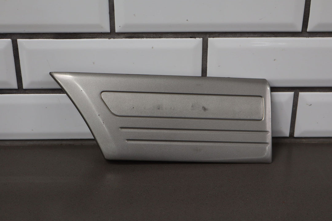 03 - 07 Toyota Land Cruiser Left Driver Fender Molding *Thunder Cloud Metallic*
