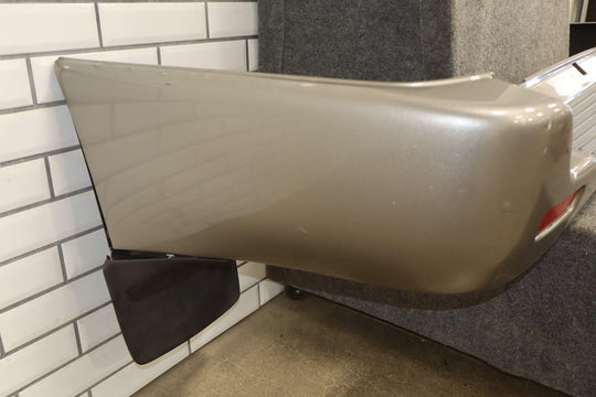 03 - 07 Toyota Land Cruiser LX470 Rear Bumper W/Reflectors *Missing Lower Tabs*