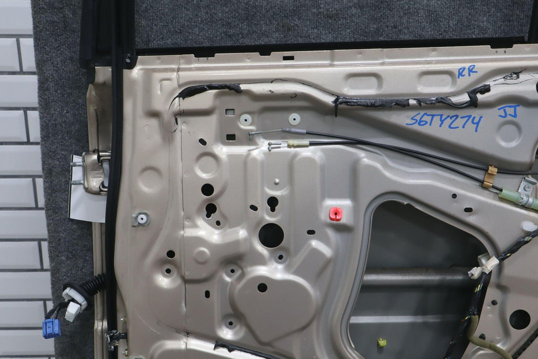 03 - 07 Toyota Land Cruiser Right Passenger Rear Door Shell