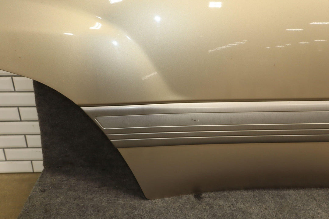 03 - 07 Toyota Land Cruiser Right Passenger Rear Door Shell