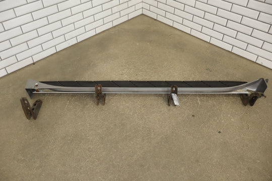 03 - 07 Toyota Land Cruiser Single (1) Left Driving Running Board W/Mount Brackets