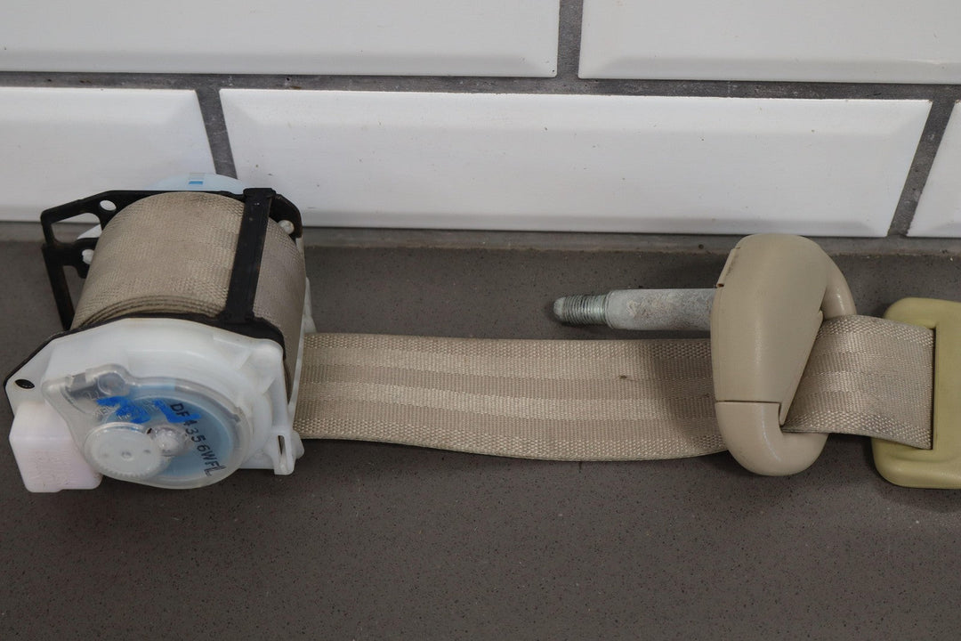 03 - 07 Toyota LandCruiser 3rd Row Left Driver Seat Belt Retractor