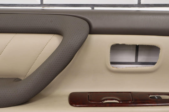 03 - 07 toyota LandCruiser Left Driver REAR Interior Door Trim Panel