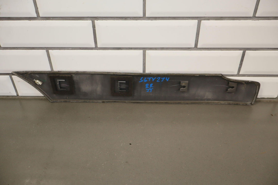 03 - 07 Toyota LandCruiser Right Passenger Rear Quarter Panel Molding Trim