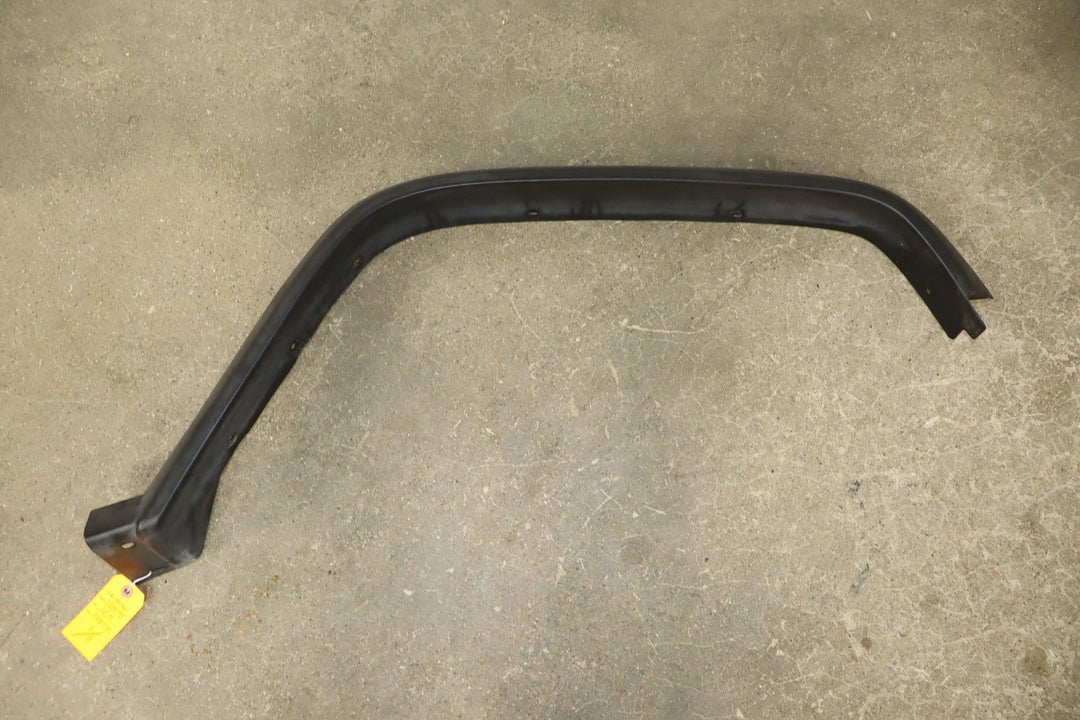 03 - 09 Hummer H2 8 - Piece Exterior Molding Kit (Black Textured Plastic)