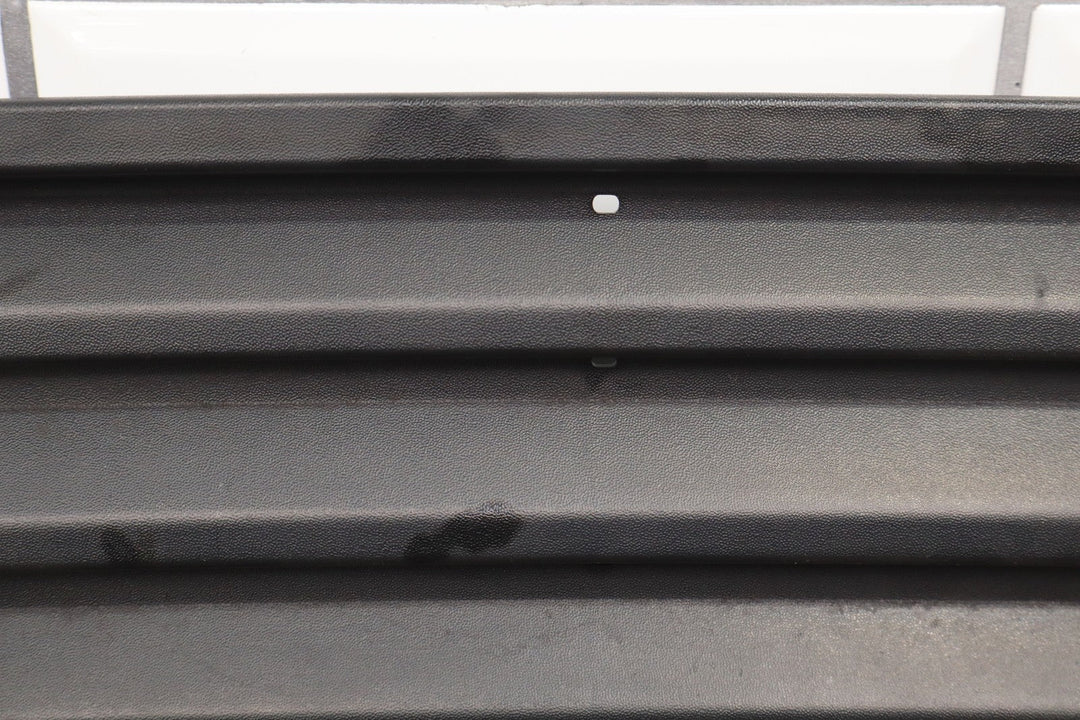 03 - 09 Hummer H2 Base Model Black Plastic Upper Hood Grille OEM 25928163