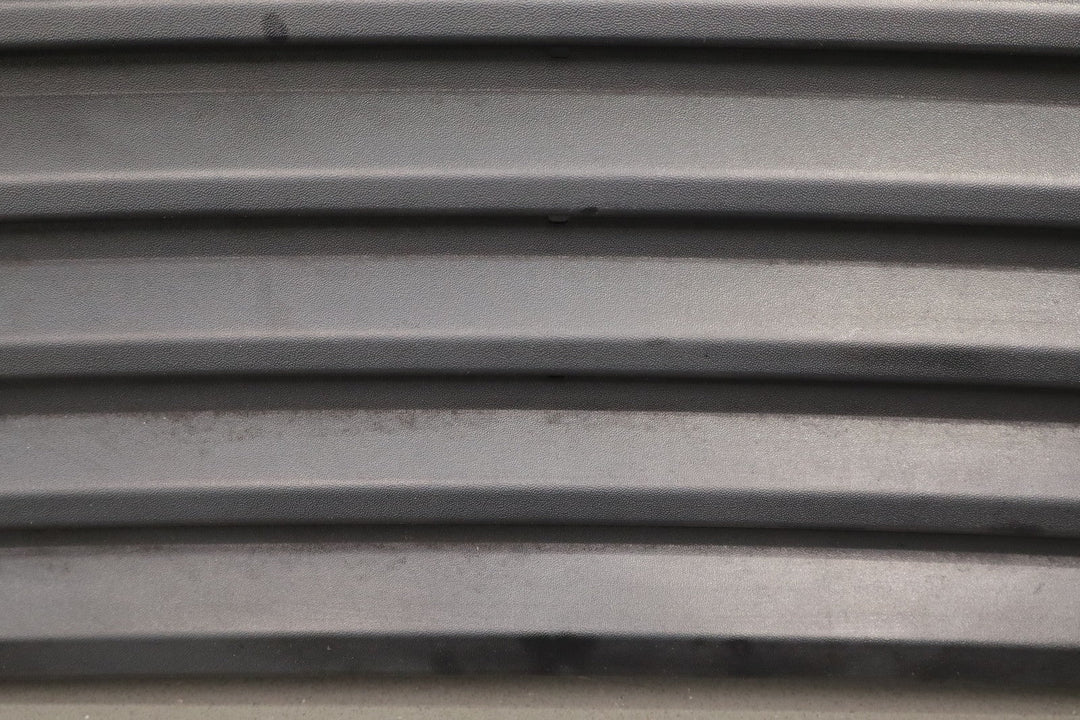 03 - 09 Hummer H2 Base Model Black Plastic Upper Hood Grille OEM 25928163