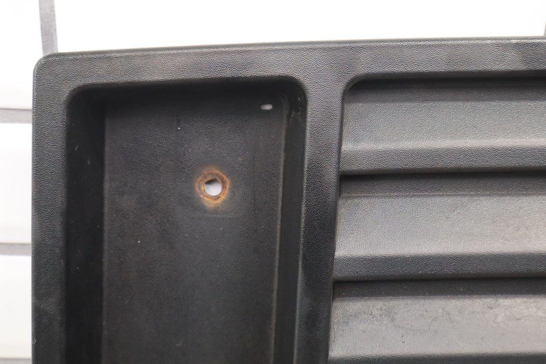 03 - 09 Hummer H2 Base Model Black Plastic Upper Hood Grille OEM 25928163