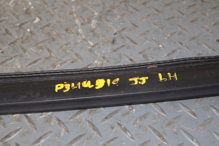 03-09 Hummer H2 Driver Left Rear Door To Body Weather Stripping Gasket Seal