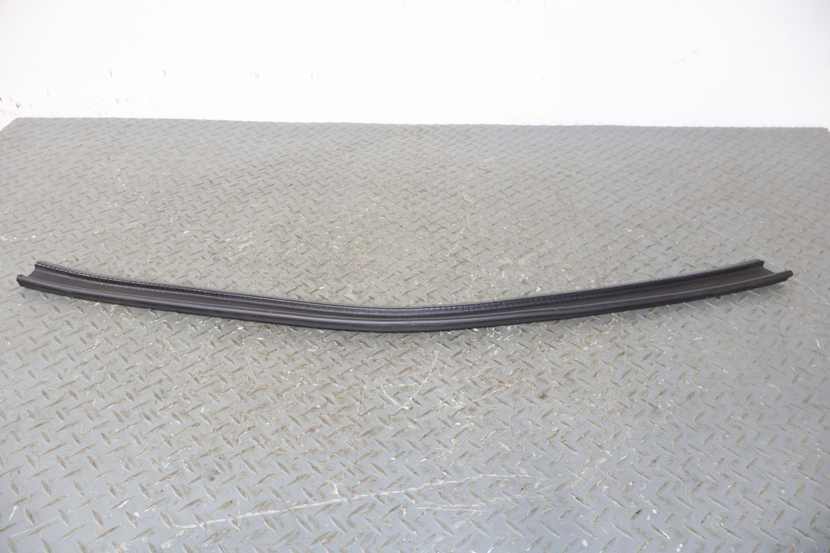03-09 Hummer H2 Driver Left Rear Door To Body Weather Stripping Gasket Seal