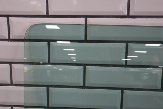 03 - 09 Hummer H2 Front Right RH Passenger Door Window Glass